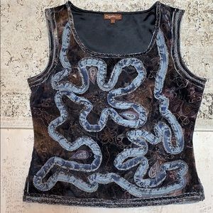 Heavy velvet shell by Obstinance by IKA.